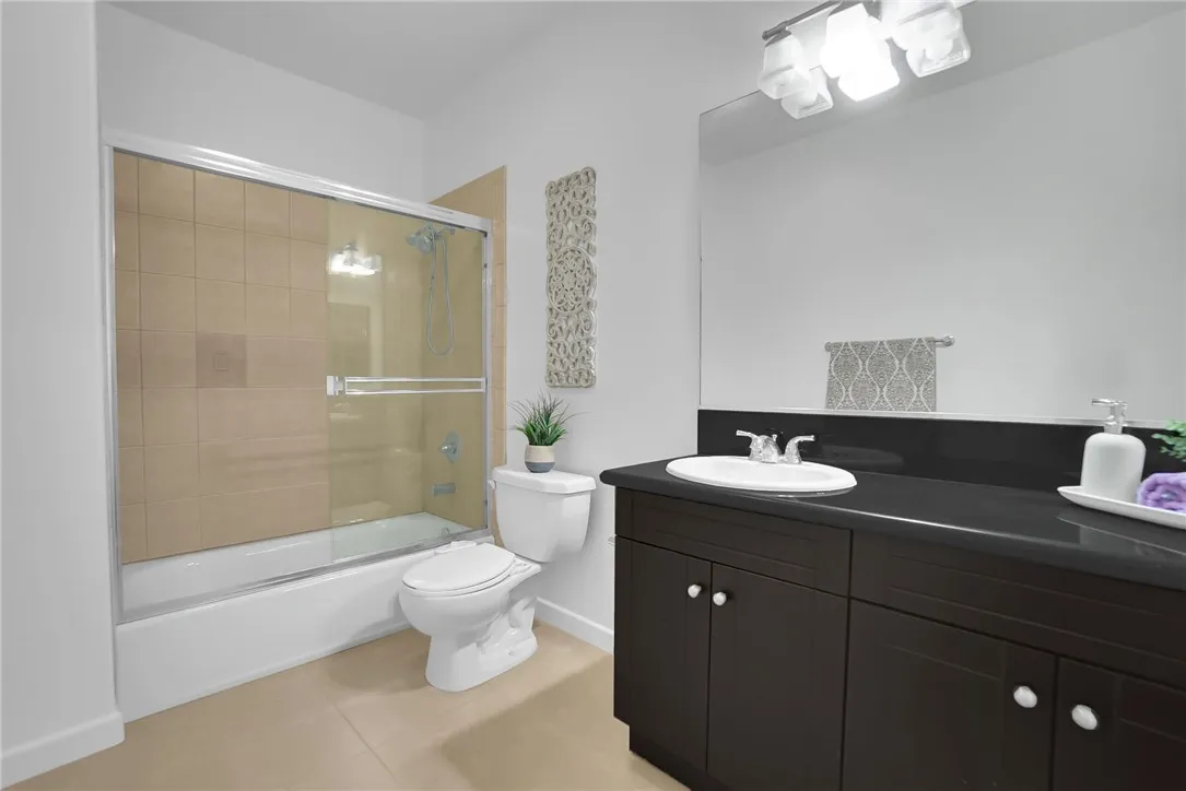 53 N Oak Avenue 5, Pasadena, California 91107 home-pic-25