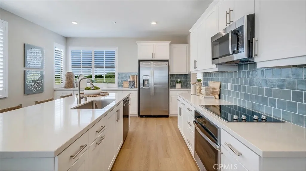 2622 E Hyde Paseo, Ontario, California 91762 home-pic-3