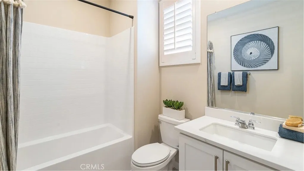2622 E Hyde Paseo, Ontario, California 91762 home-pic-13