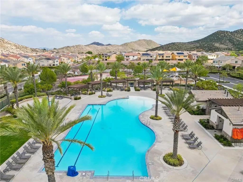 24526 Snapdragon Way, Lake Elsinore, California 92532 home-pic-36