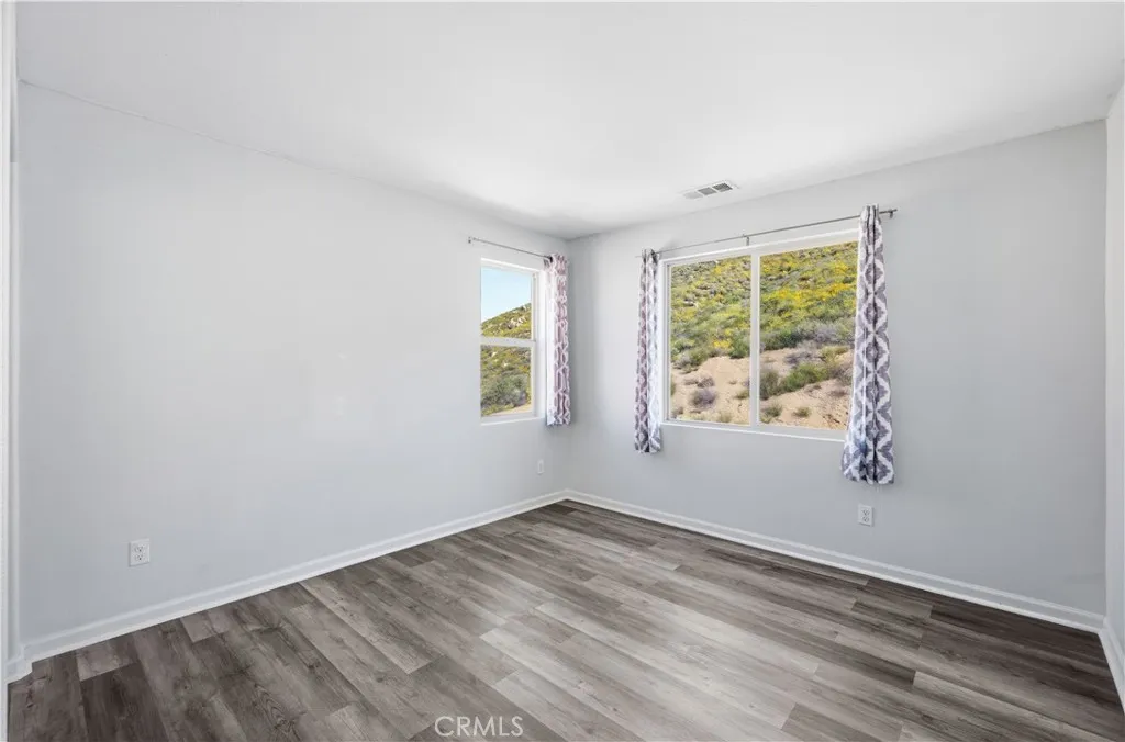 24526 Snapdragon Way, Lake Elsinore, California 92532 home-pic-28