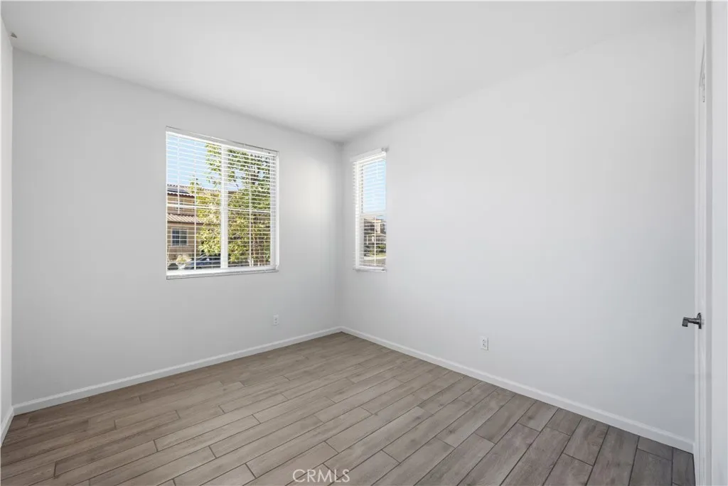 24526 Snapdragon Way, Lake Elsinore, California 92532 home-pic-26