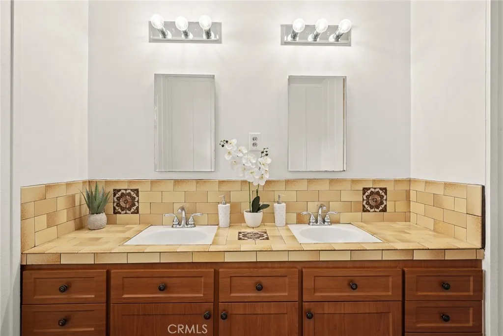 1740 Fulton Avenue, Monterey Park, California 91755 home-pic-19