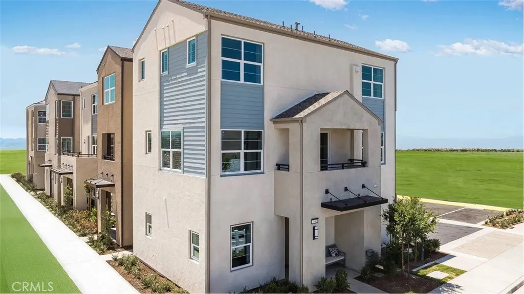 2612 E Hyde Paseo, Ontario, California 91762 home-pic-20