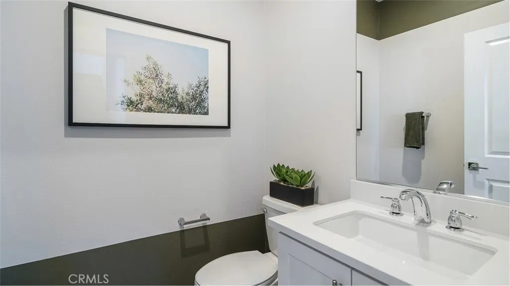 2612 E Hyde Paseo, Ontario, California 91762 home-pic-12