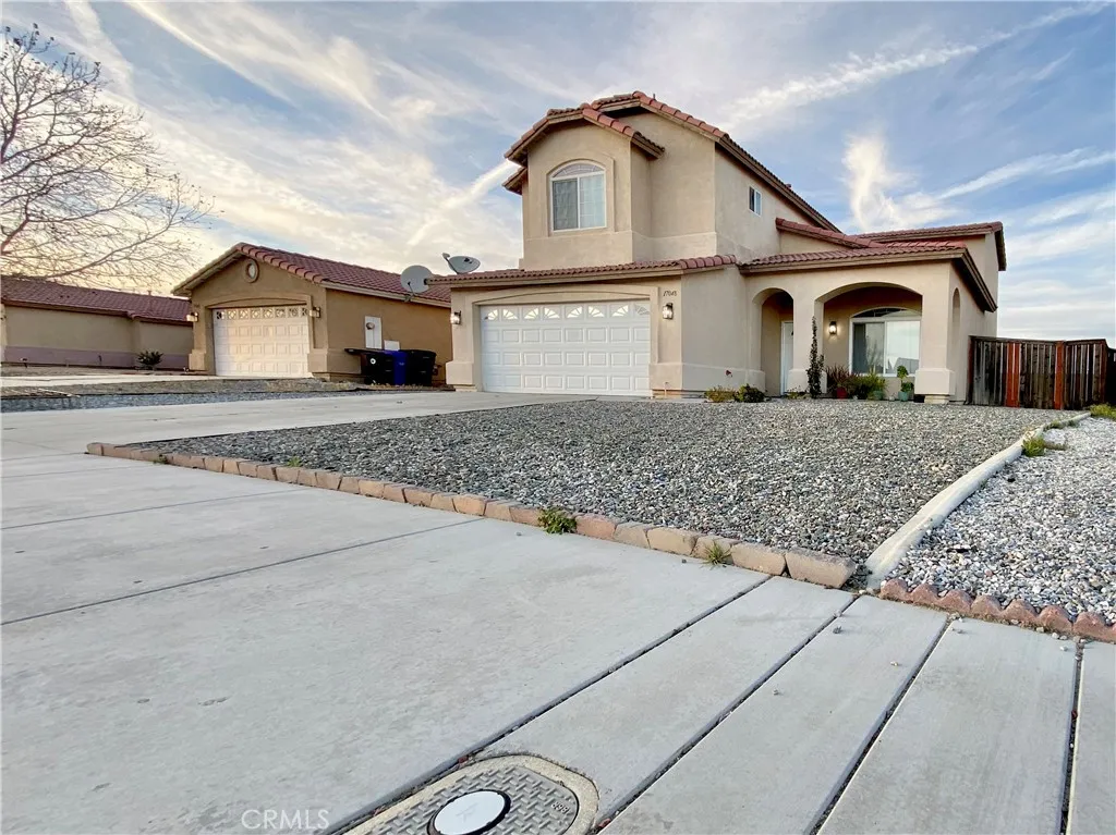 17048 Monaco Drive, Victorville, California 92395 home-pic-1