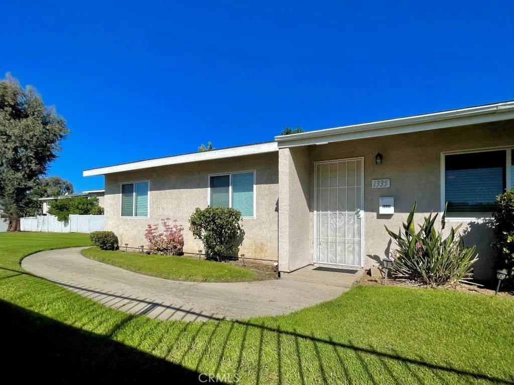 1335 N Elderberry Avenue, Ontario, California 91762 home-pic-1