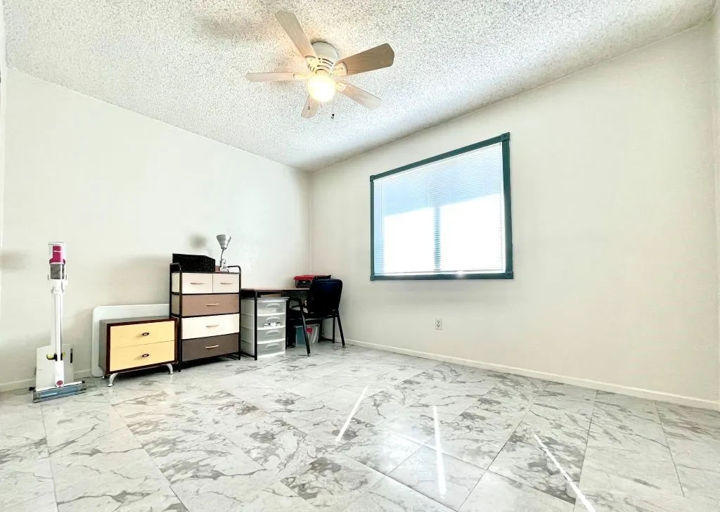 1335 N Elderberry Avenue, Ontario, California 91762 home-pic-19