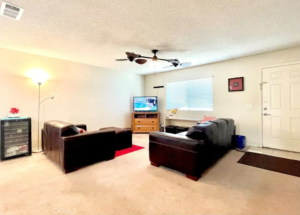 1335 N Elderberry Avenue, Ontario, California 91762 home-pic-2