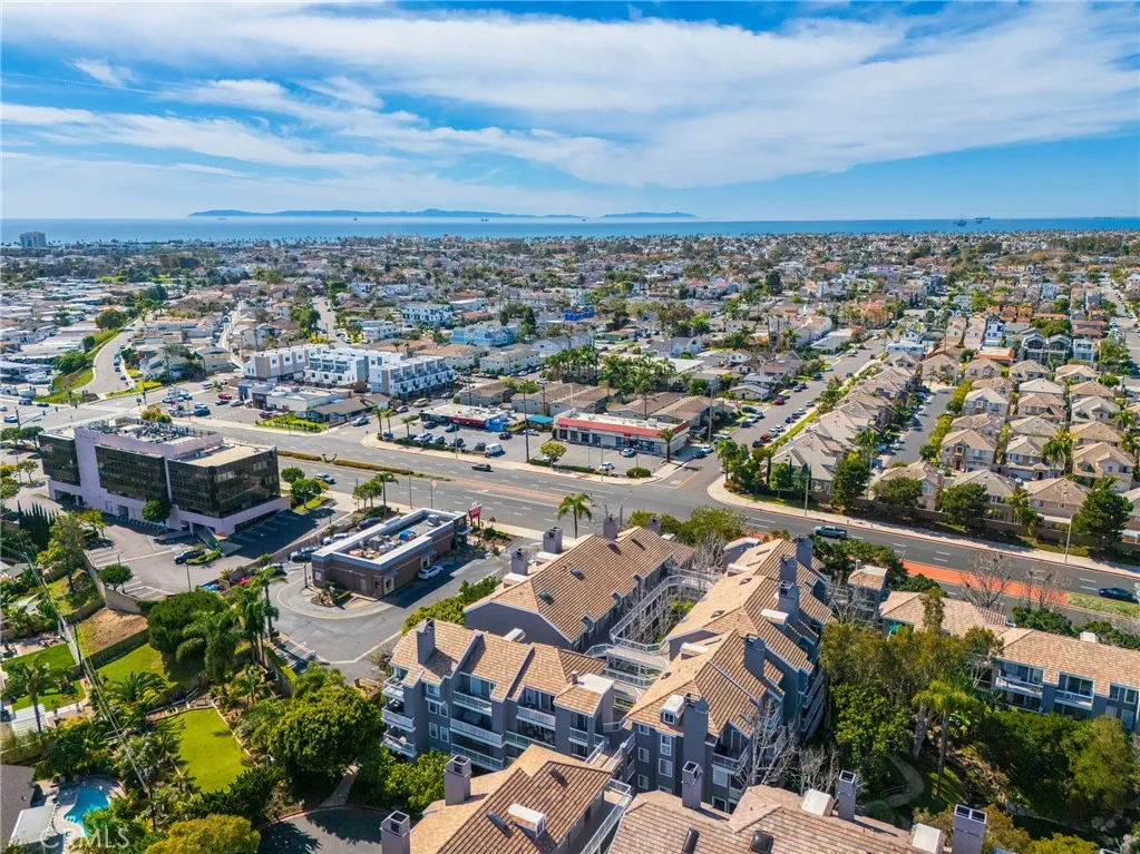 20371 Bluffside Circle 212, Huntington Beach, California 92646 home-pic-39