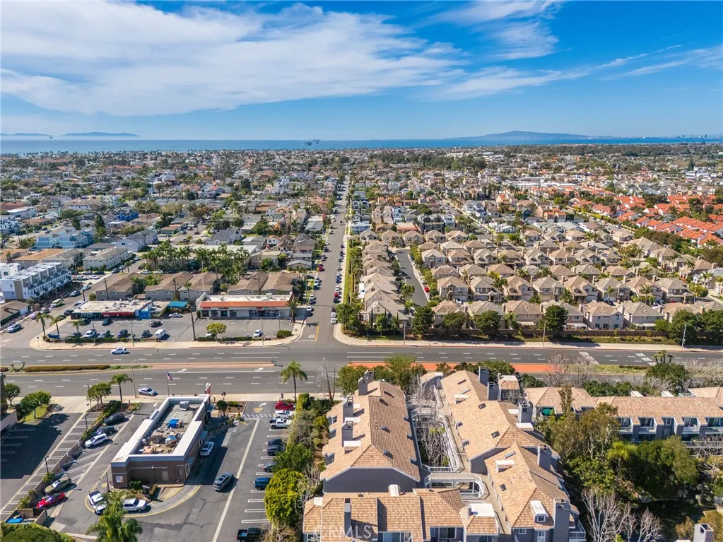 20371 Bluffside Circle 212, Huntington Beach, California 92646 home-pic-41