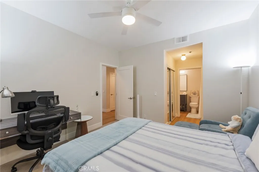 20371 Bluffside Circle 212, Huntington Beach, California 92646 home-pic-30