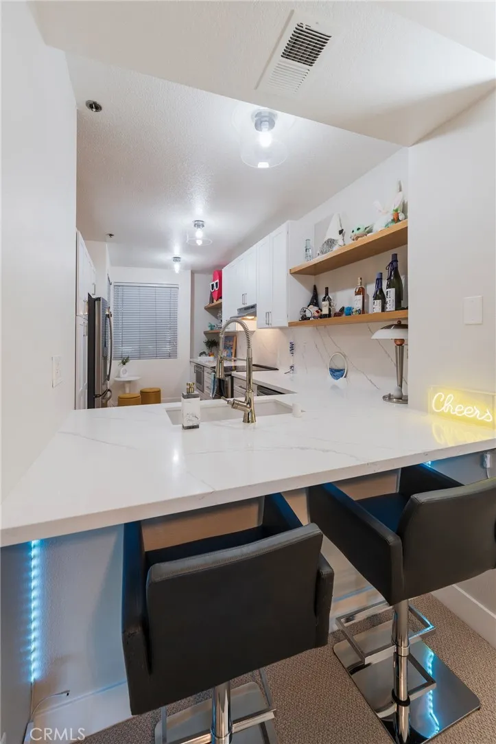 20371 Bluffside Circle 212, Huntington Beach, California 92646 home-pic-15