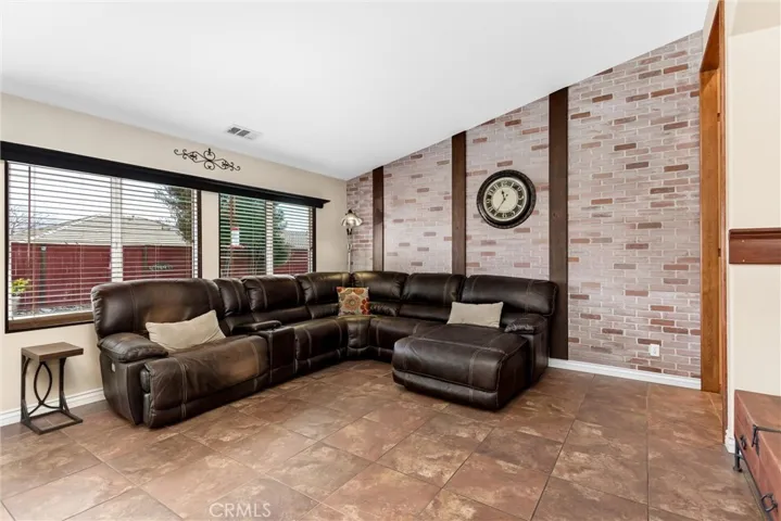 1280 Smoke Tree Lane, Beaumont, California 92223