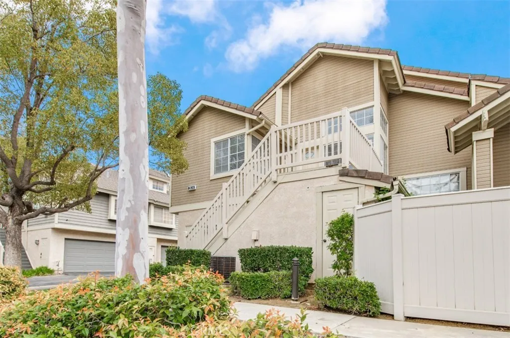 2614 S Quarry Lane A, Walnut, California 91789 home-pic-19