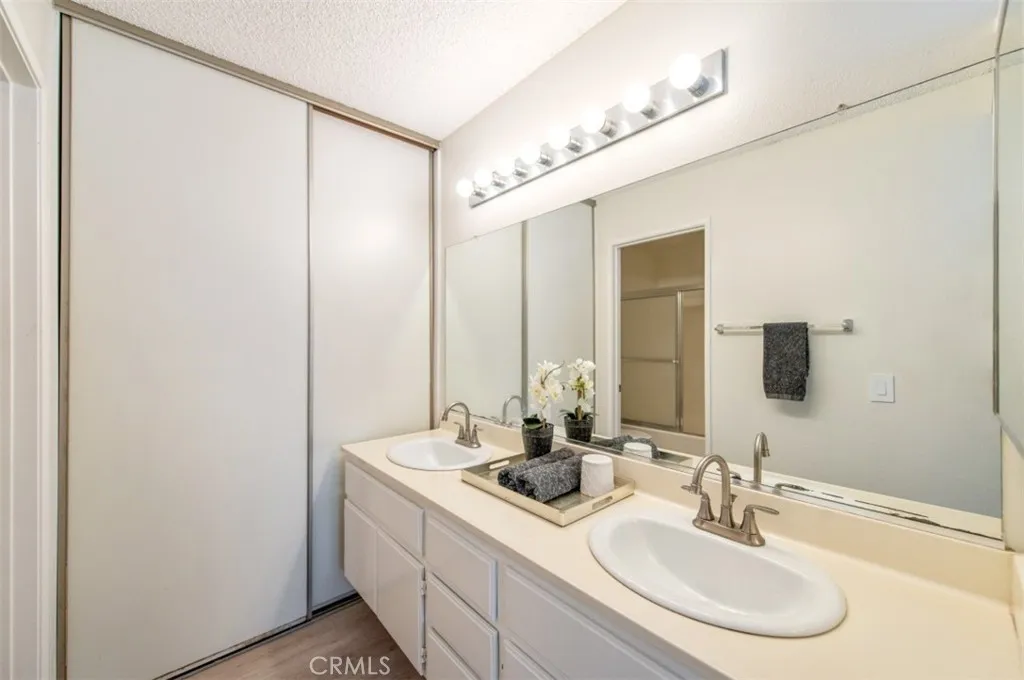 2614 S Quarry Lane A, Walnut, California 91789 home-pic-11