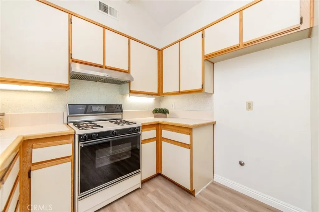 2614 S Quarry Lane A, Walnut, California 91789 home-pic-7