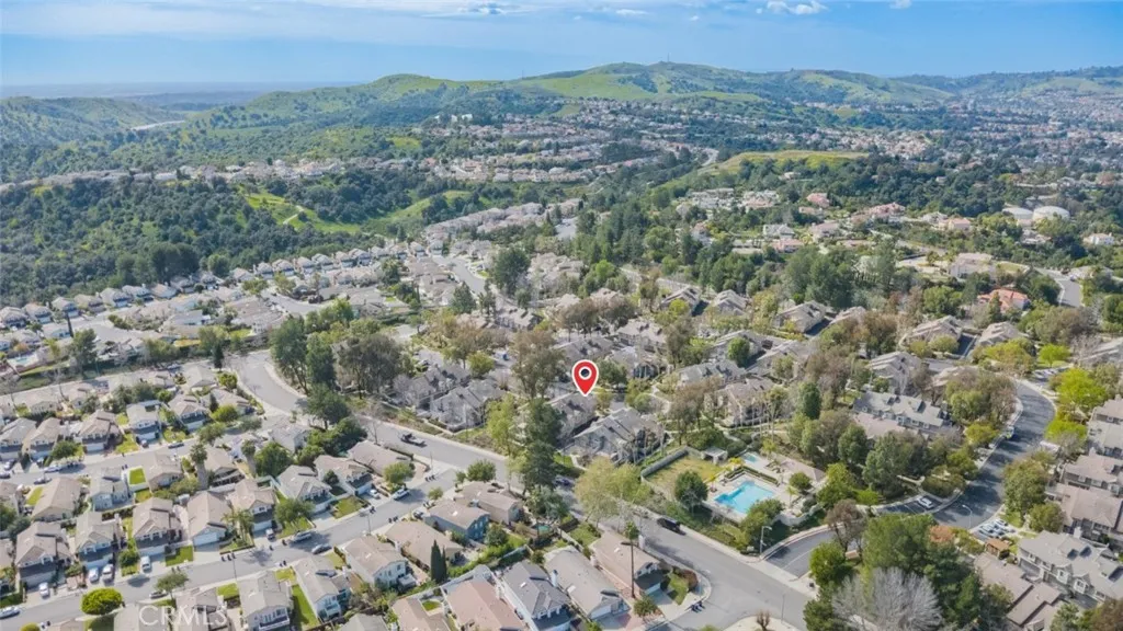 2614 S Quarry Lane A, Walnut, California 91789 home-pic-24