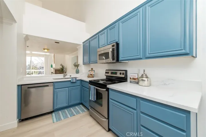 20301 Bluffside Circle D401, Huntington Beach, California 92646