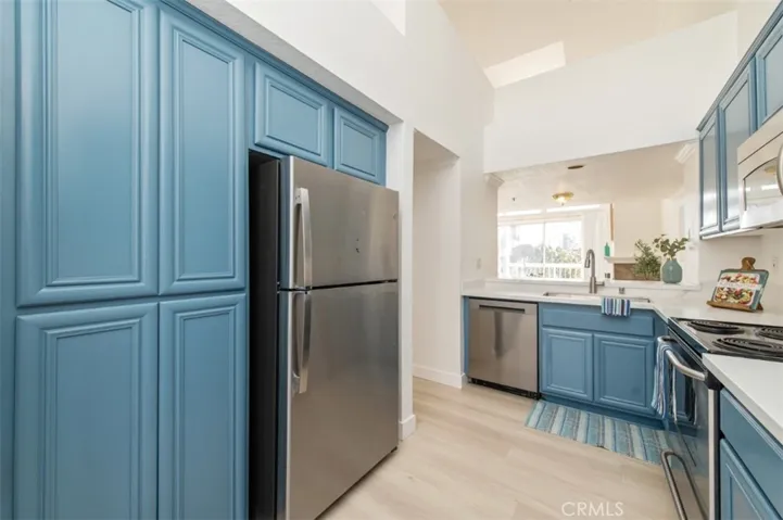 20301 Bluffside Circle D401, Huntington Beach, California 92646