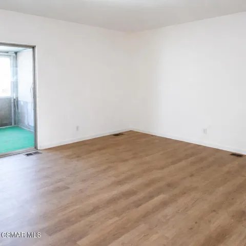 5A50D2C8-F083-4D8B-8F82-BE8BABE38C76