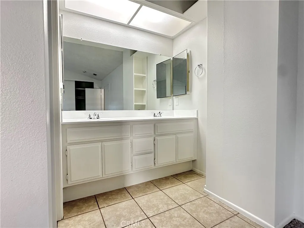 22722 Wild Geranium, Moreno Valley, California 92557 home-pic-18
