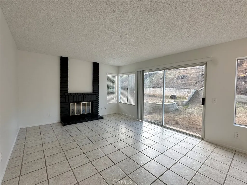 22722 Wild Geranium, Moreno Valley, California 92557 home-pic-6