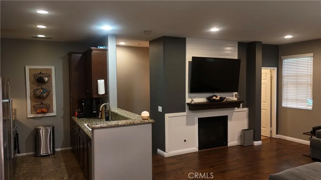 12450 Travanca Lane, Eastvale, California 91752 home-pic-3