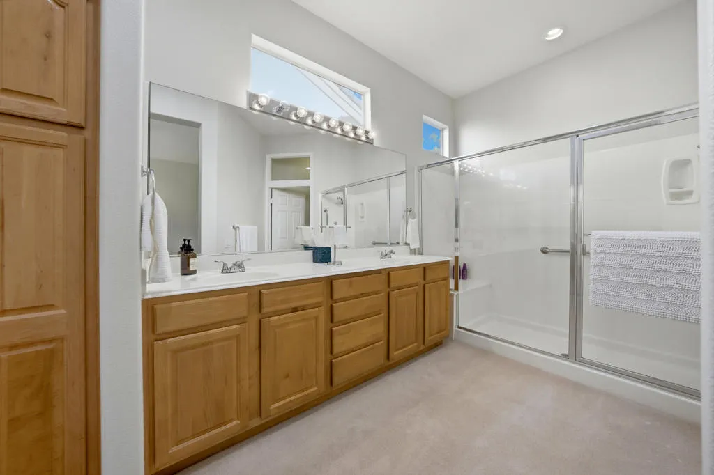 36511 Royal Sage Court, Palm Desert, California 92211 home-pic-19