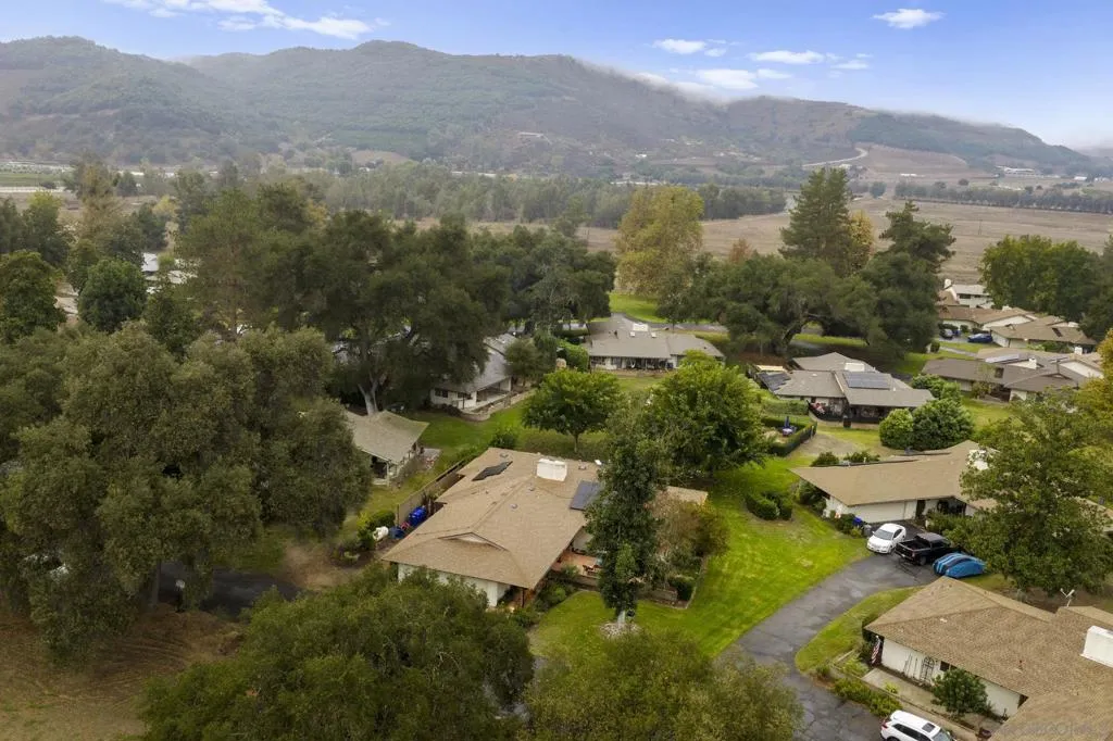 15439 Still Brook Ln, Pauma Valley, California 92061 home-pic-48
