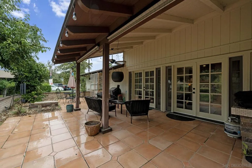 15439 Still Brook Ln, Pauma Valley, California 92061 home-pic-38