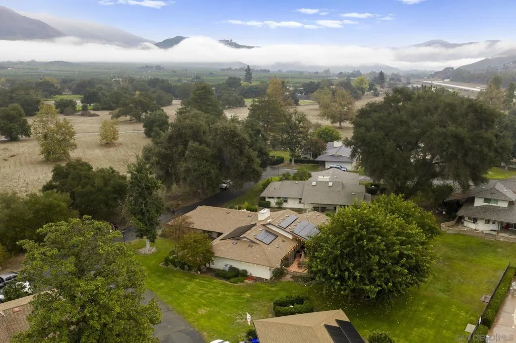 15439 Still Brook Ln, Pauma Valley, California 92061 home-pic-46