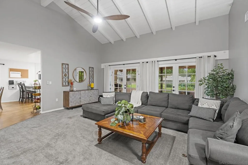 15439 Still Brook Ln, Pauma Valley, California 92061 home-pic-12