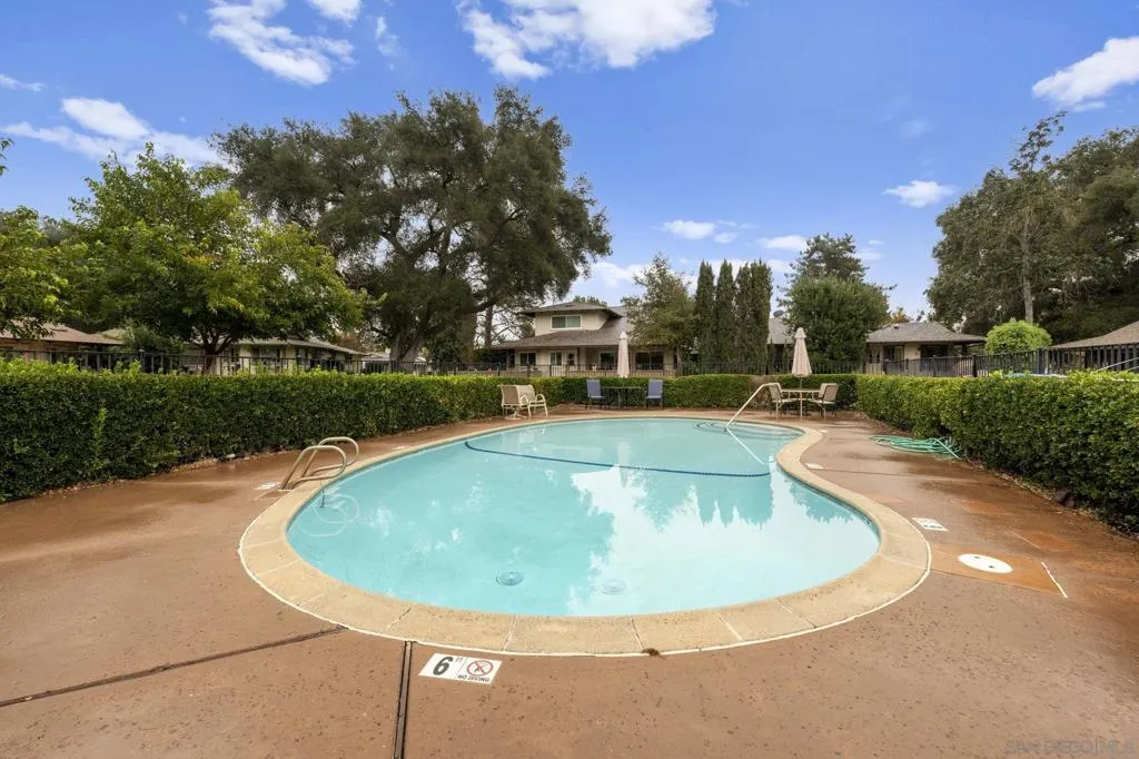 15439 Still Brook Ln, Pauma Valley, California 92061 home-pic-43