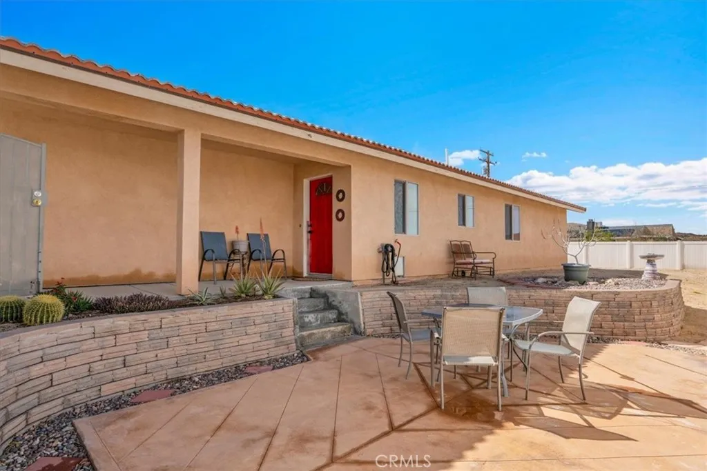 6752 Manzanita Avenue, Twentynine Palms, California 92277 home-pic-23