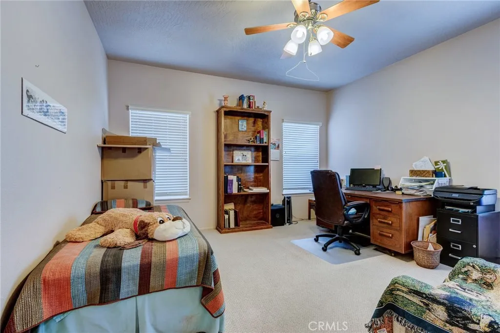 8605 Cantel Court, Oak Hills, California 92344 home-pic-37