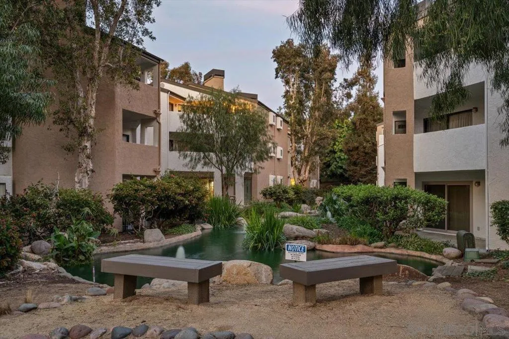 9745 Mesa Springs Way 142, San Diego, California 92126 home-pic-32