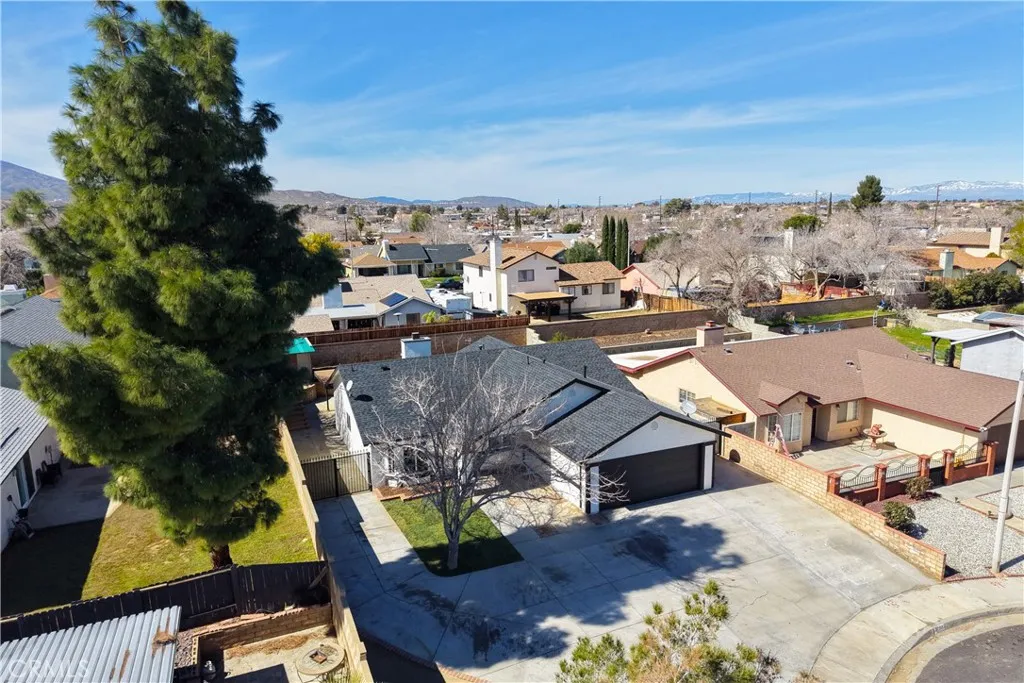 37901 Rosemarie Street, Palmdale, California 93550 home-pic-44