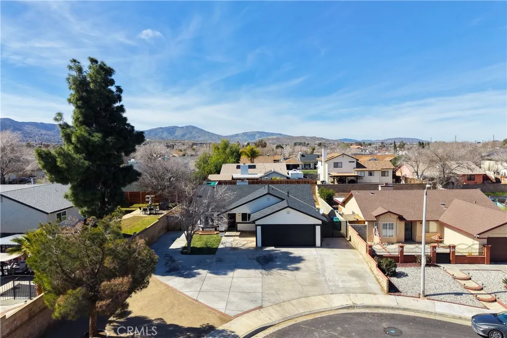 37901 Rosemarie Street, Palmdale, California 93550 home-pic-43