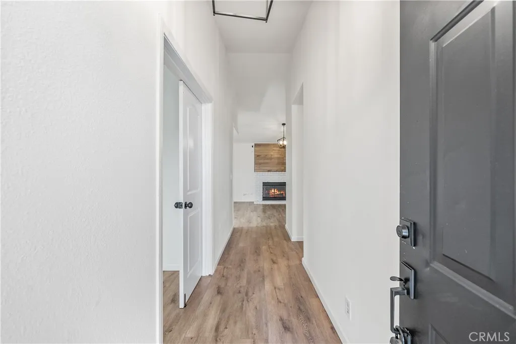 37901 Rosemarie Street, Palmdale, California 93550 home-pic-3