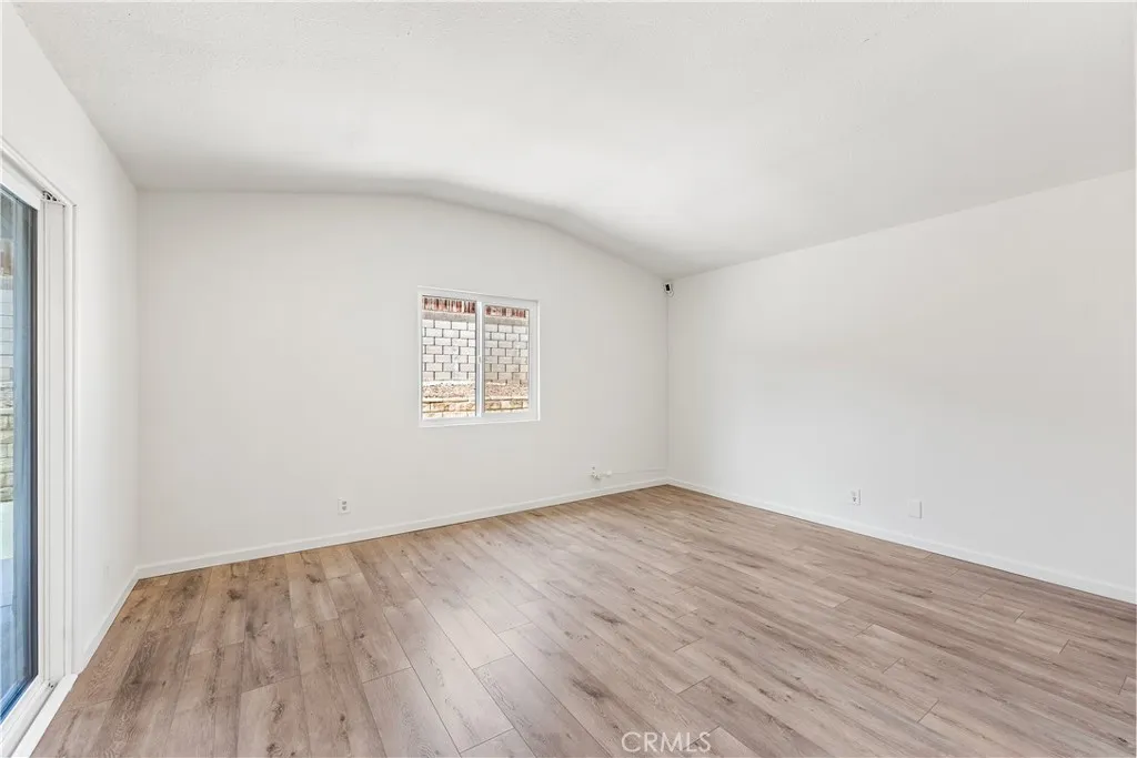 37901 Rosemarie Street, Palmdale, California 93550 home-pic-19