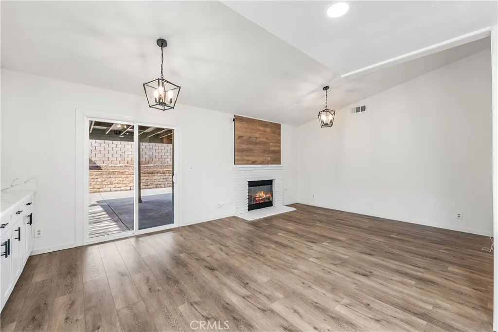37901 Rosemarie Street, Palmdale, California 93550 home-pic-8