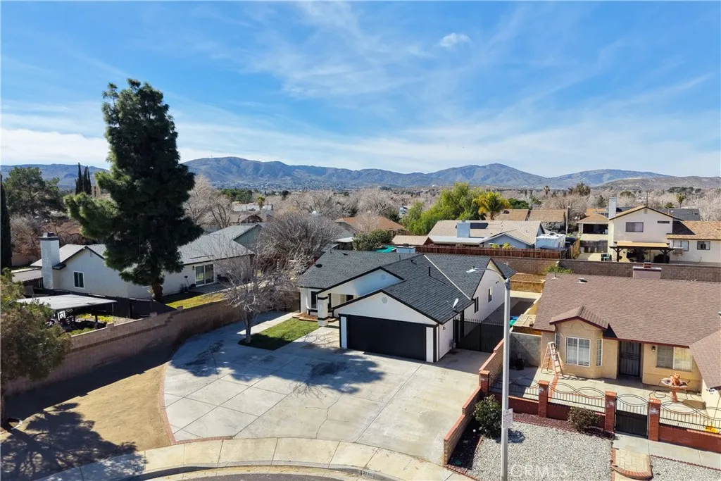 37901 Rosemarie Street, Palmdale, California 93550 home-pic-42