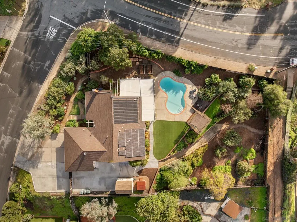 1975 Julianna St, El Cajon, California 92019 home-pic-40