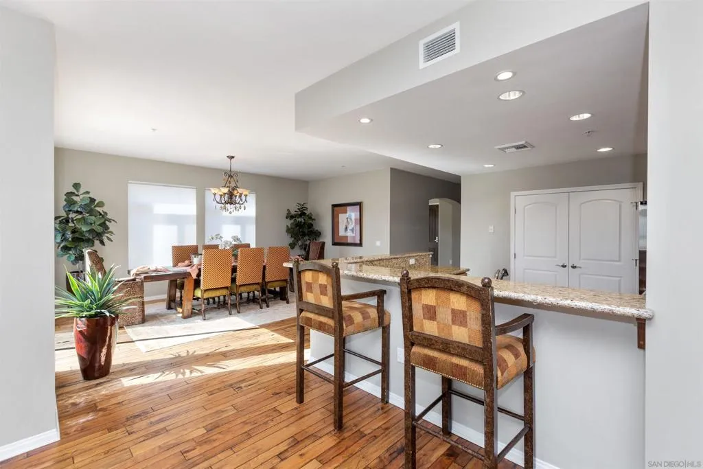 301 Mission Ave 601, Oceanside, California 92054 home-pic-25