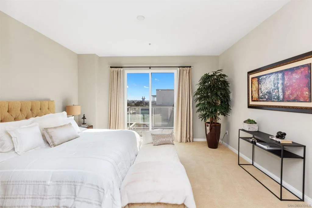 301 Mission Ave 601, Oceanside, California 92054 home-pic-35