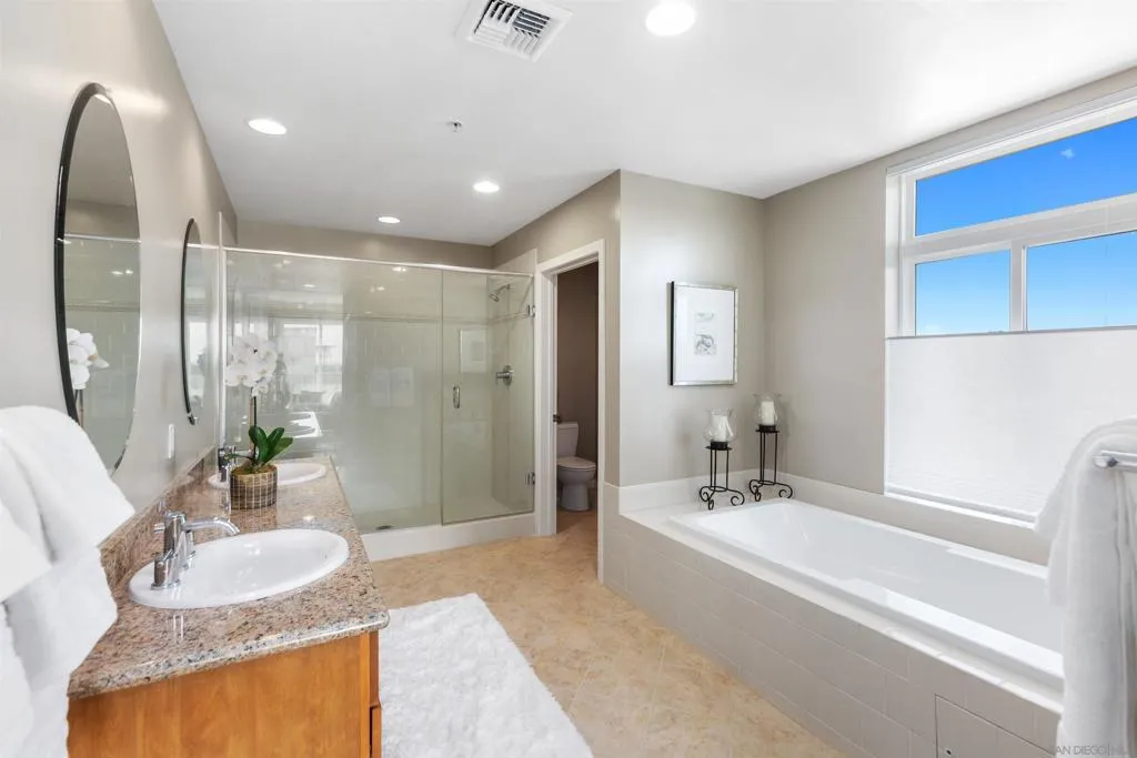 301 Mission Ave 601, Oceanside, California 92054 home-pic-38