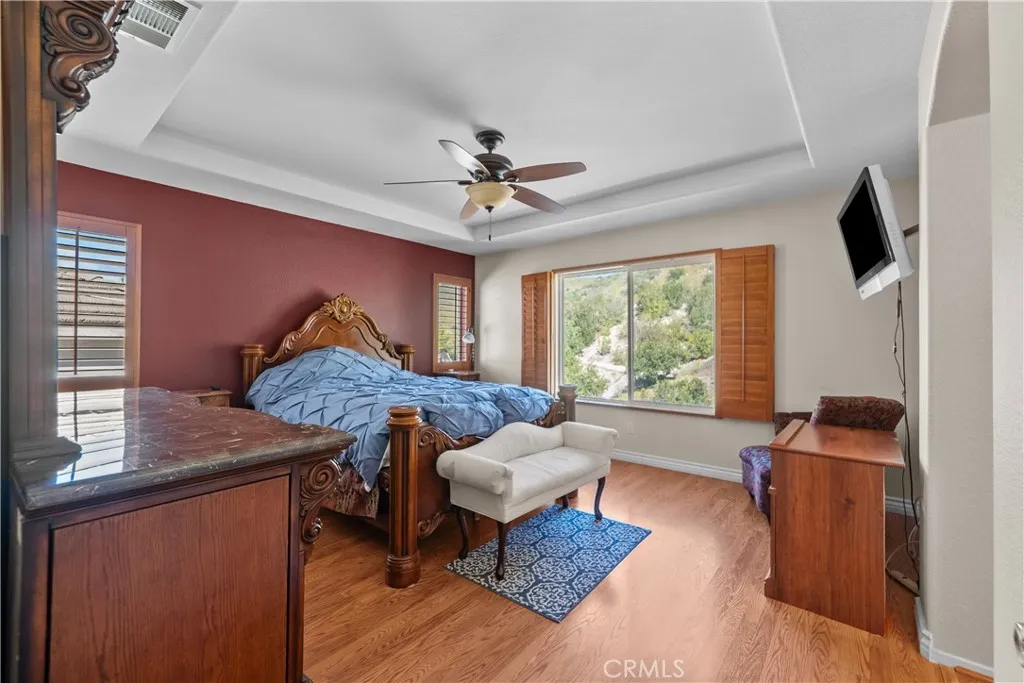 29458 Shannon Court, Canyon Country, California 91387 home-pic-10