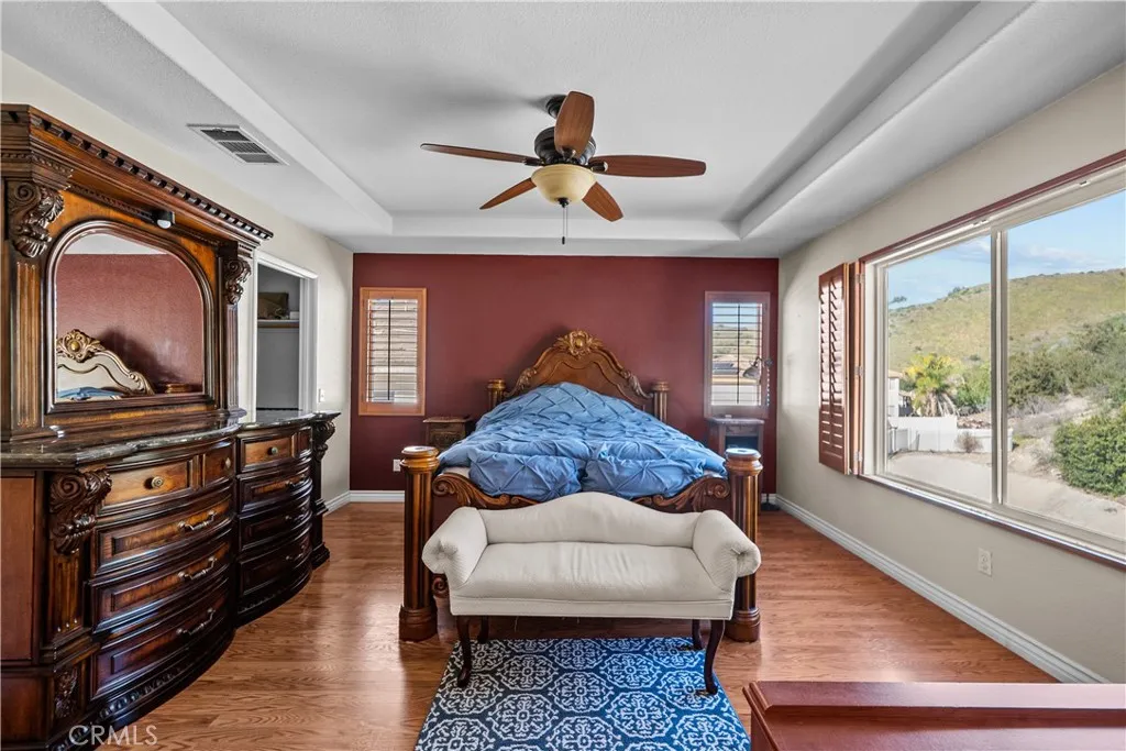 29458 Shannon Court, Canyon Country, California 91387 home-pic-11