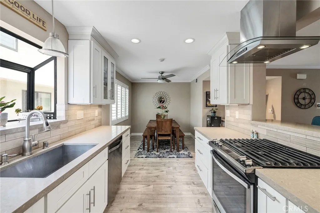 231 N Broadway 3, Redondo Beach, California 90277 home-pic-28